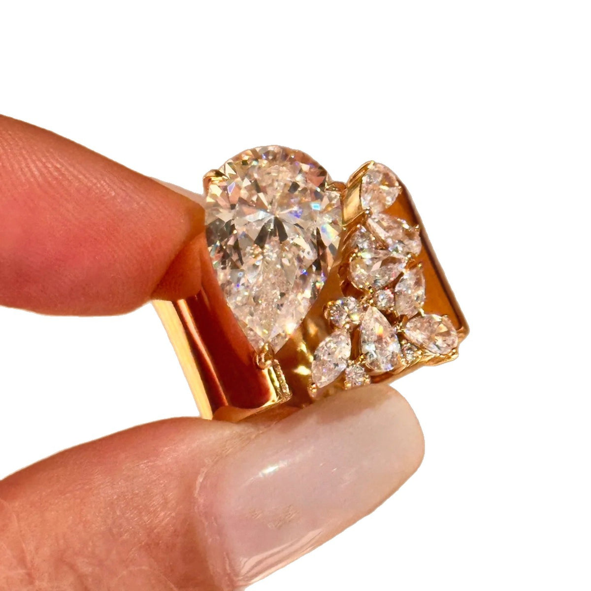 Golden Luxe Statement Crystal Ring – LOLSTUDIO