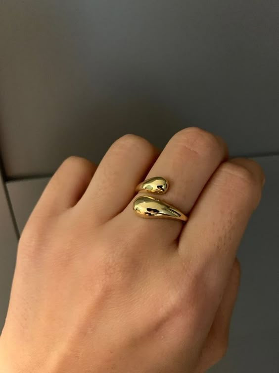 Gold Twist Adjustable Ring