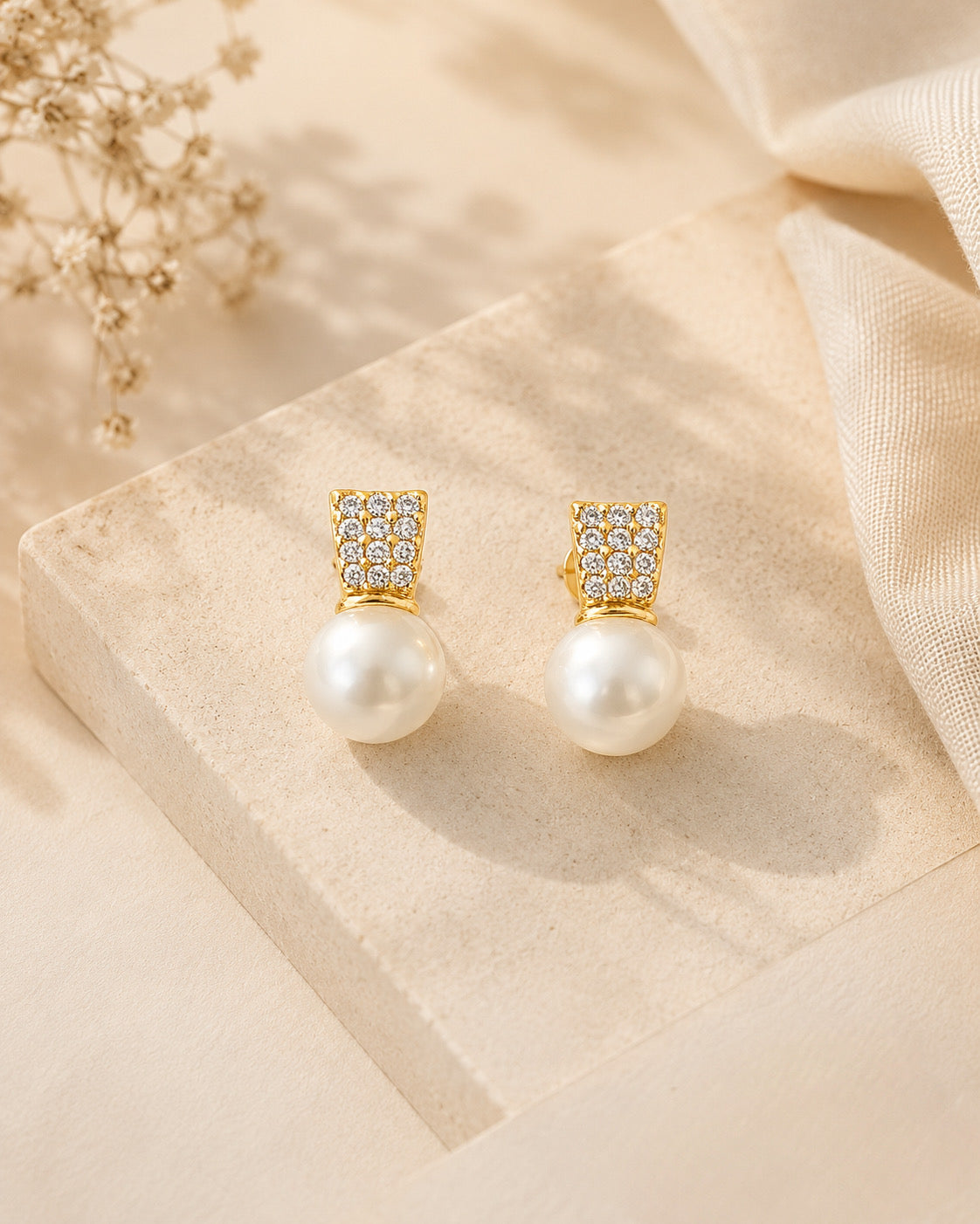 Pearl Radiance Crystal Stud Earrings