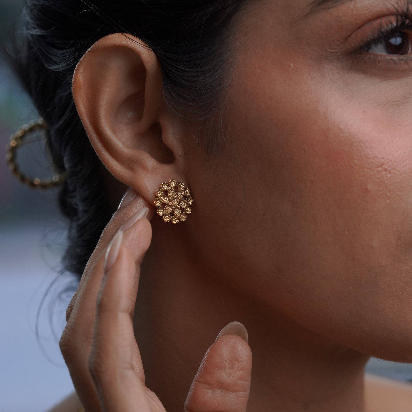 Gold Floral Round Choker Jewelry Set