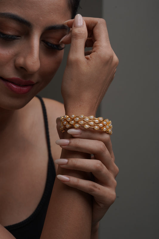 Pearl Vine Gold Statement Bangle (2pc - Size 2.6)