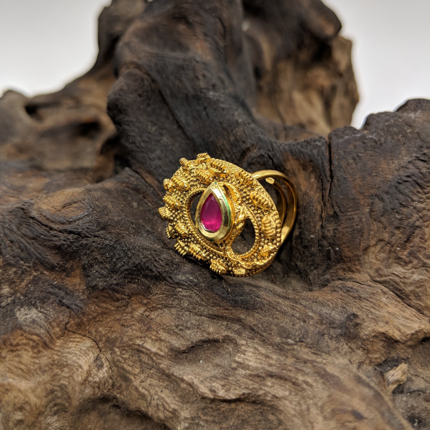 Gold Kundan Stone Adjustable Ring