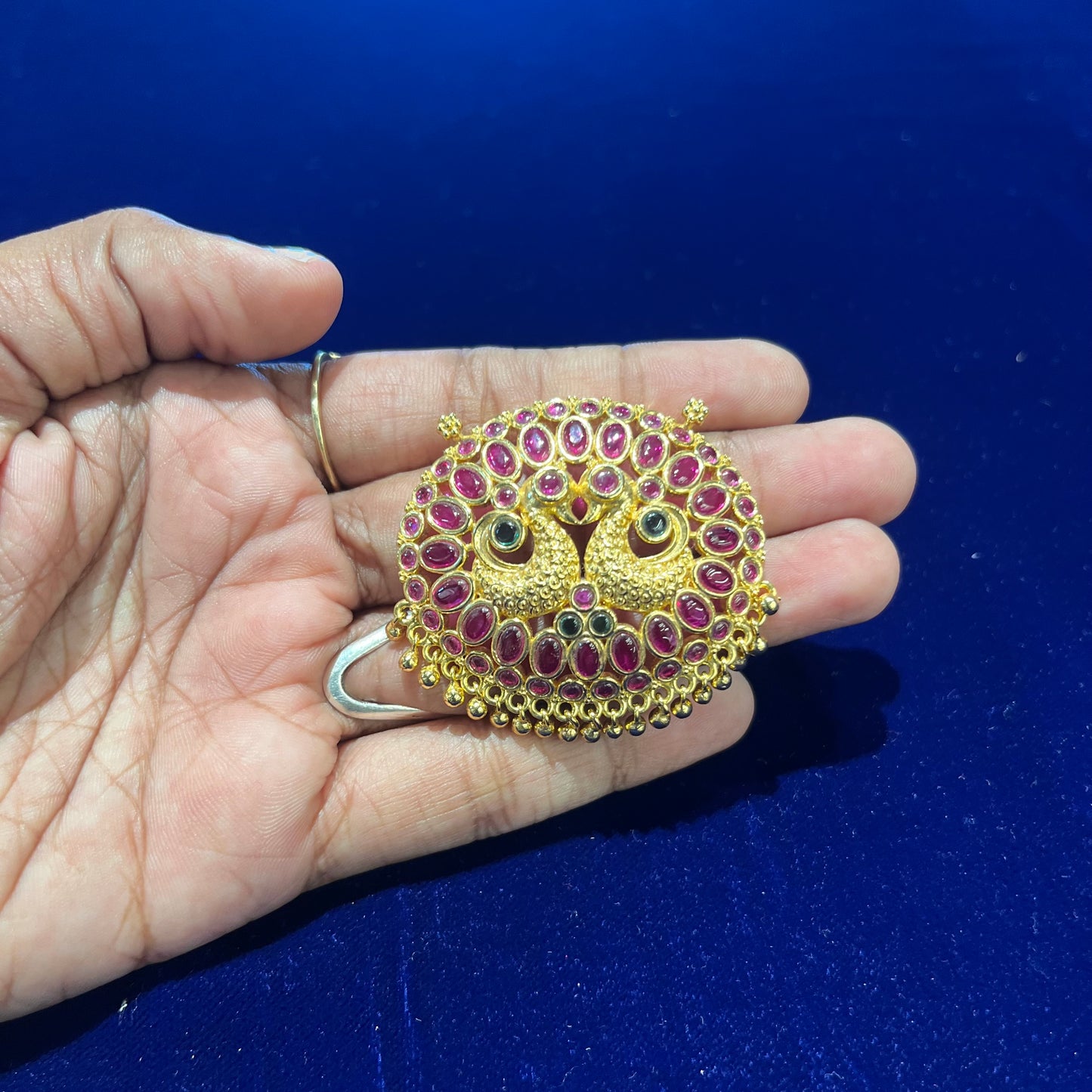 Gold Pendant For Chain