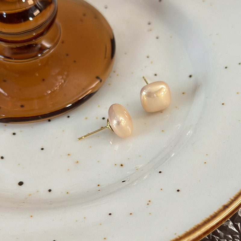 Mother of Pearl Stud Earring