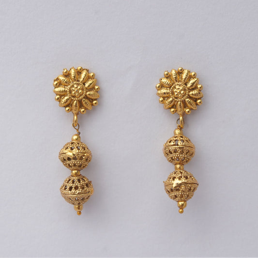 LOLstudio Gold Stud Ball Earring B235