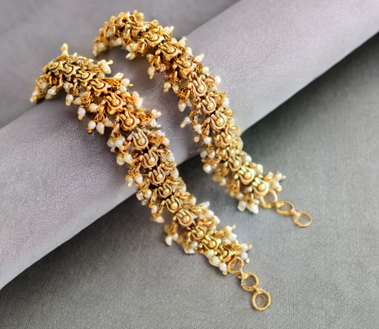 Antique Wedding Ear Chain F43