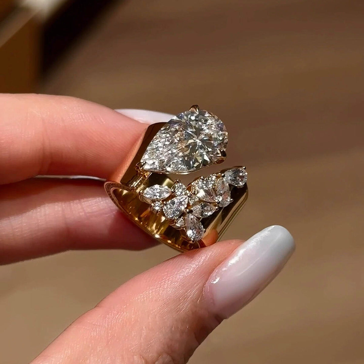 Golden Luxe Statement Crystal Ring – LOLSTUDIO
