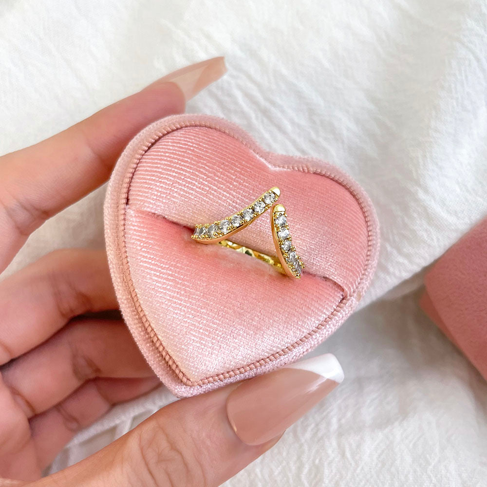 The Sculpted Chevron Pavé Band V - Shape Ring