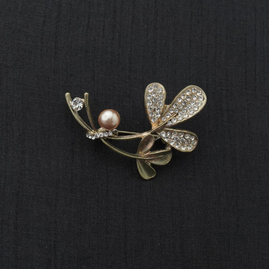 LOLstudio Gold Brooches & Lapel Pins B191