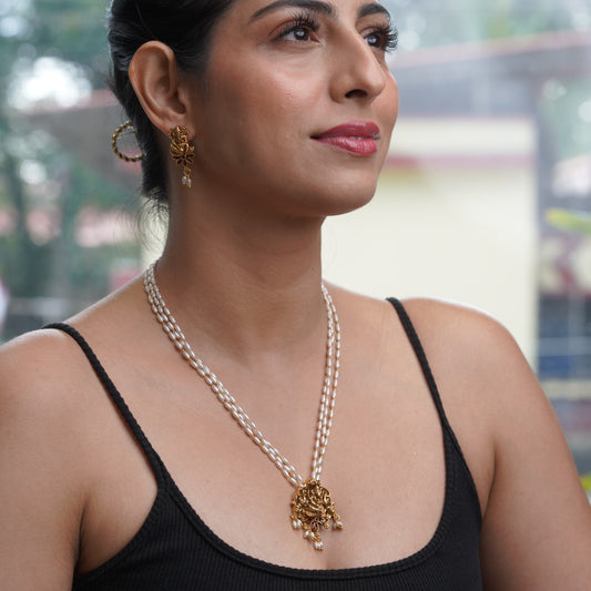 Fresh Water Rice Pearl with Ethnic Lord Ganesh Pendant Jewelry Set