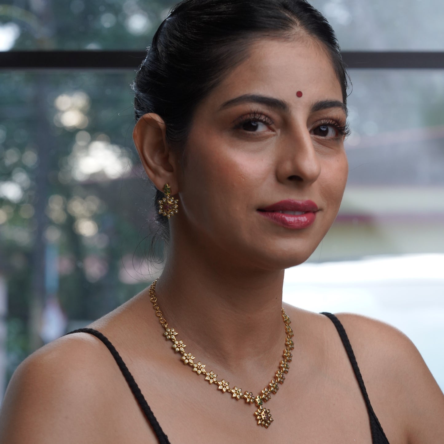 Gold Diamond Floral Wedding Ethnic Jewellery Set