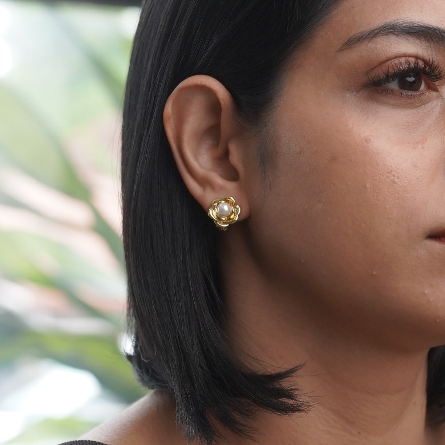 Pearl Gold Press Non Pierce Stud Earring