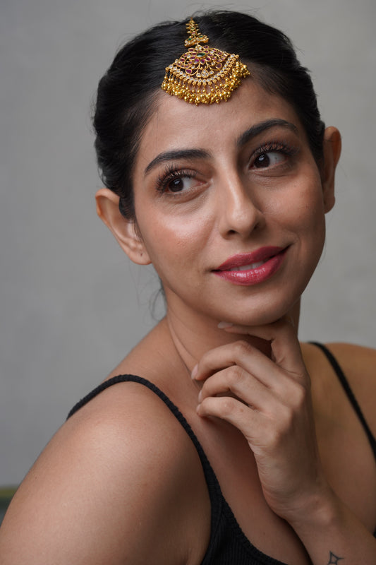 Royal Kundan Floral Maang Tikka