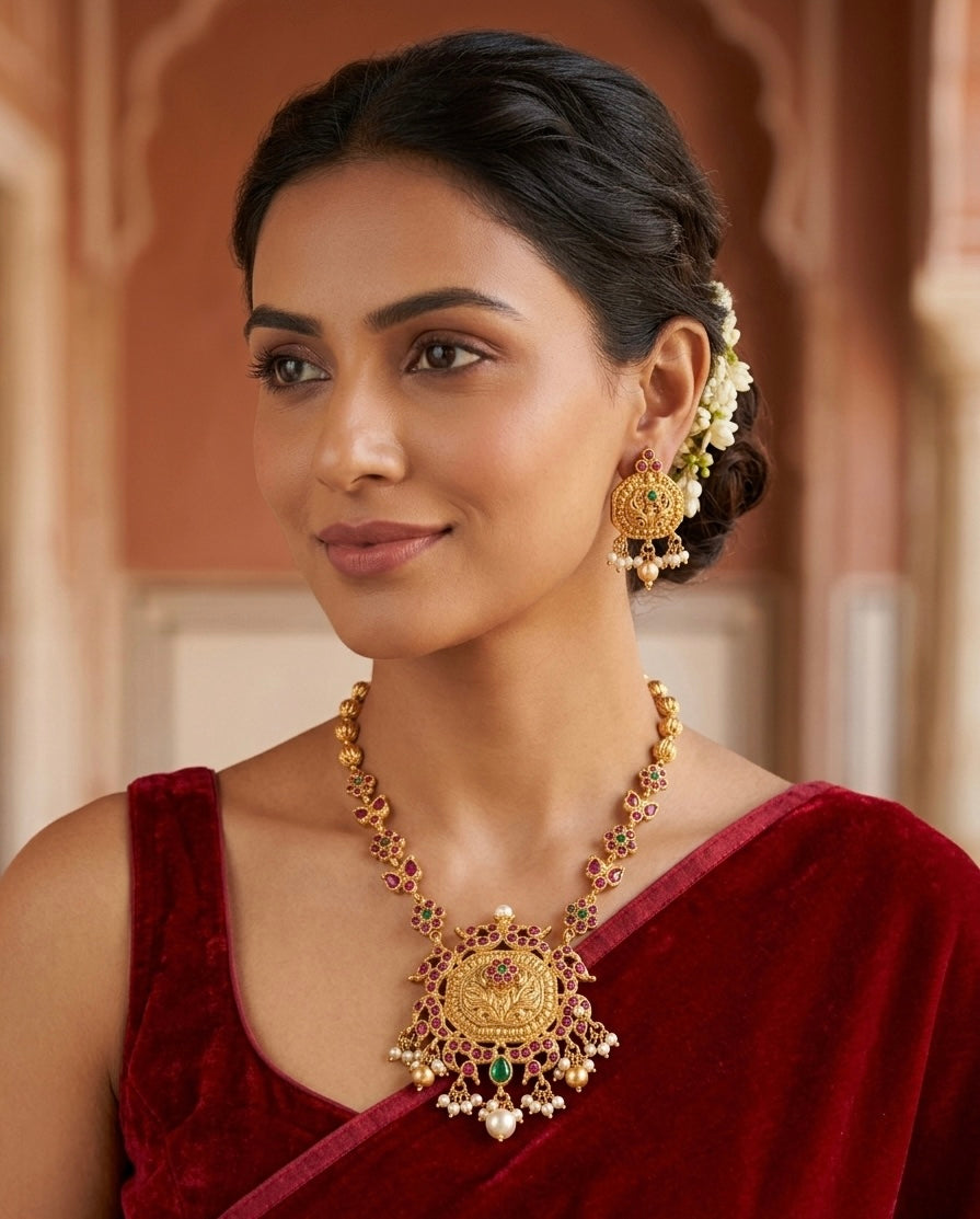 Traditional Kemp & Pearl Temple Jewelry Set with Ruby and Emerald Accents - LOLSTUDIO