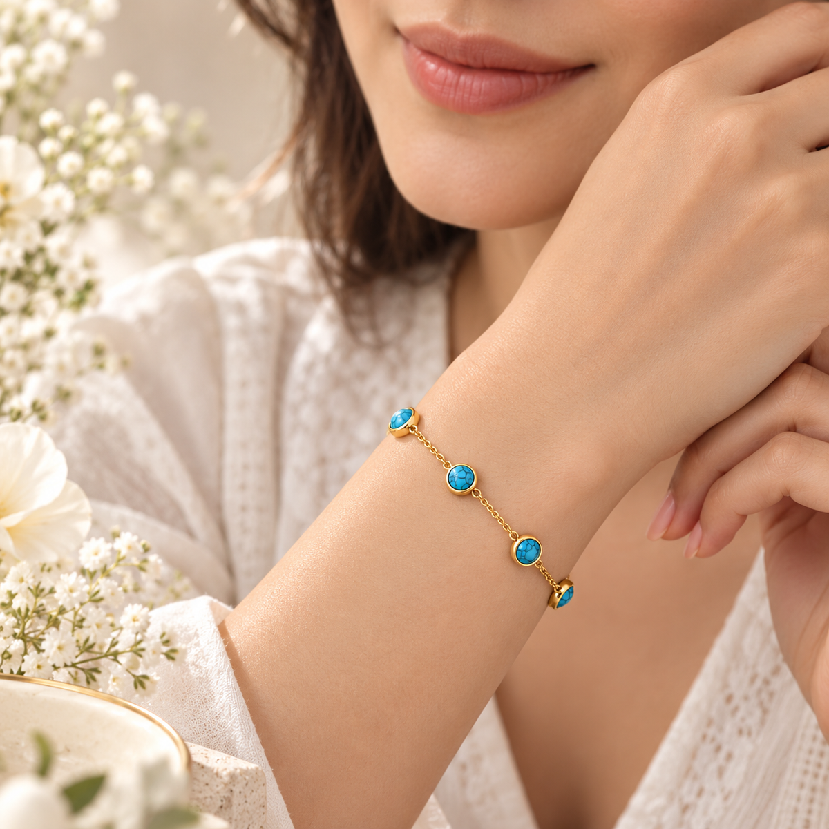 Turquoise Elegance Gold Bracelet