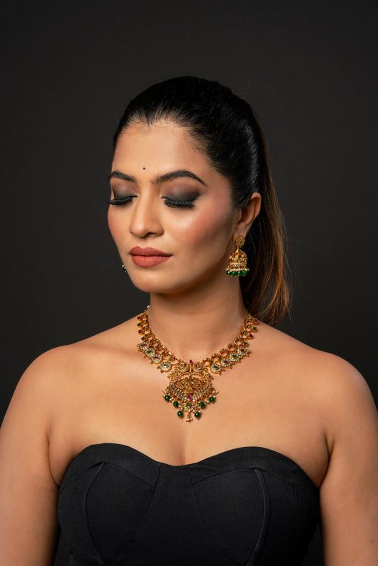 LOLstudio Gold Bridal Traditional Jewellery B210