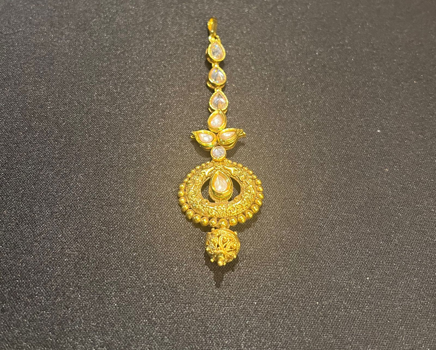 Kundan Gold Work Maang Tikka F38